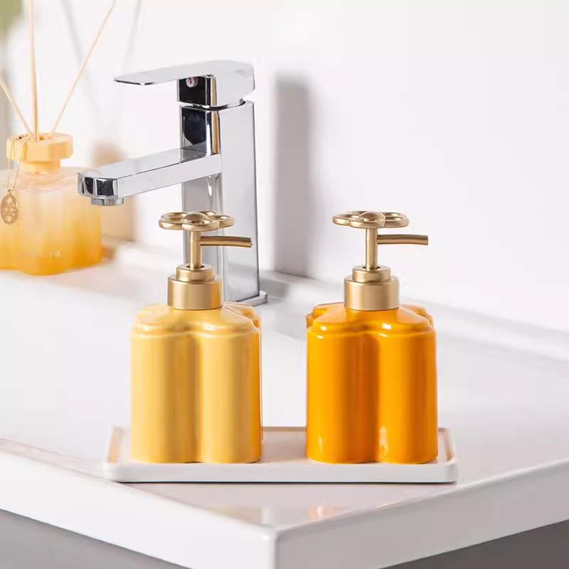 Modern Orange Floral Ceramic L - Water Bottle Blank 评论和价格